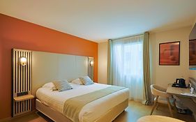 Seven Urban Suites Nantes Centre